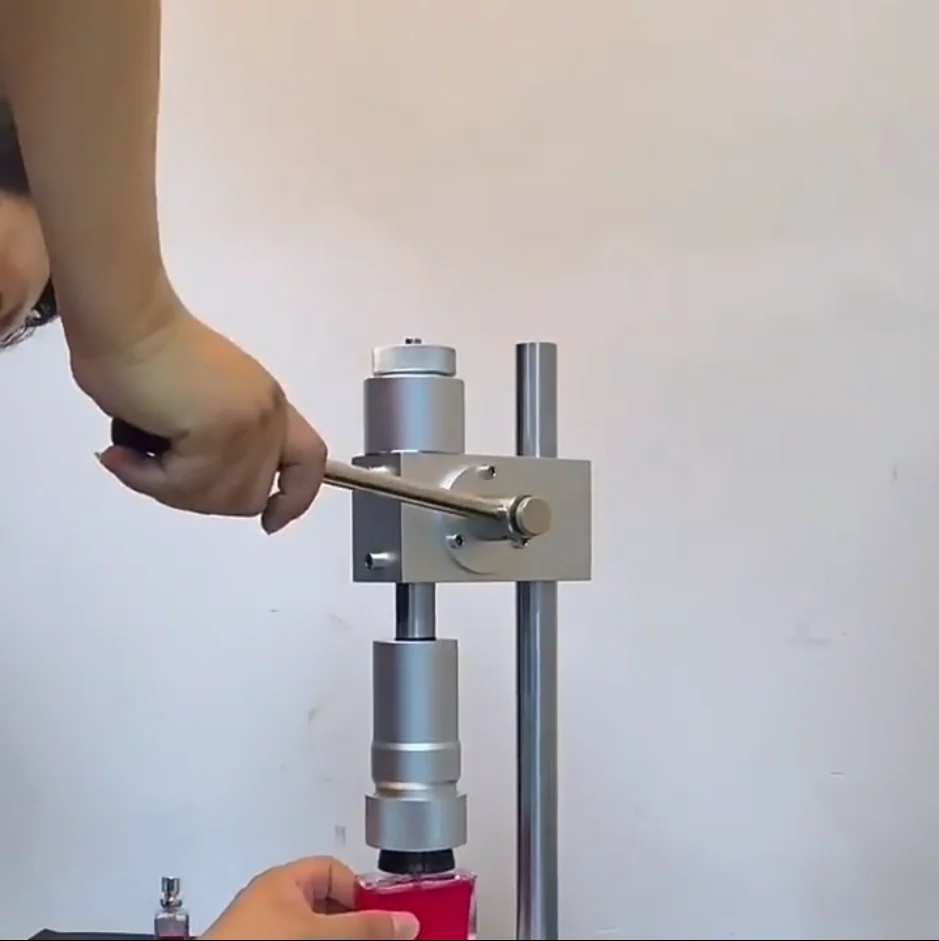 

Укупорочная машина для флаконов духов 20 мм, 18 мм, 15 мм, 13 мм, укупорочная машина для бутылок с эфирным маслом, пневматический герметик для упаковочного оборудования