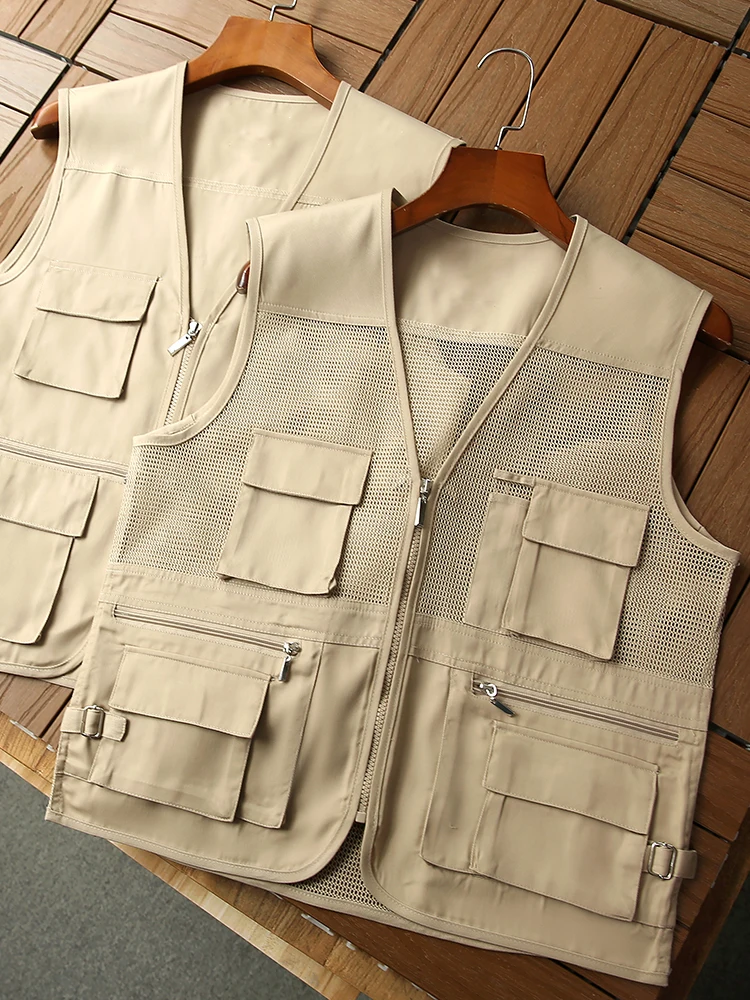 Lightweight Breathable Outdoor Men's Vest Summer Thin Pocket Multi Workwear Hiking Fishing Shoulder Pad Vest Standard Fit V Neck