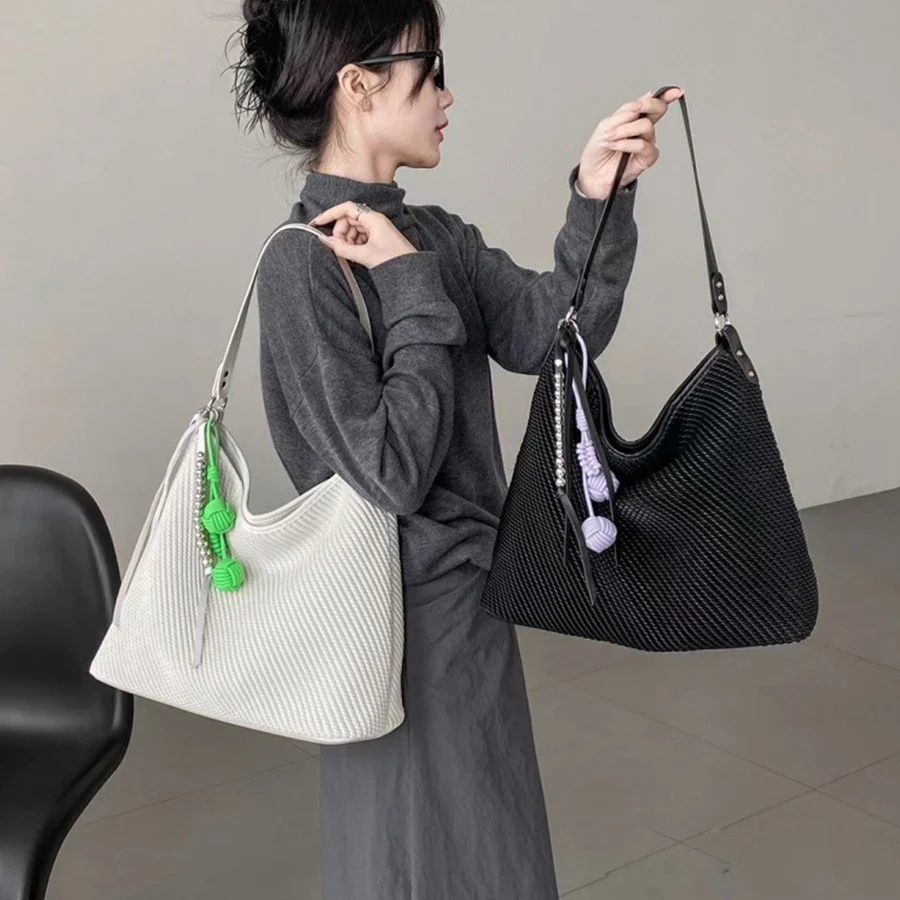 

Luxury Genuine leather pleated women handbag large underarm tote bag niche cowhide new soft woven pattern shoulder crossbody bag
