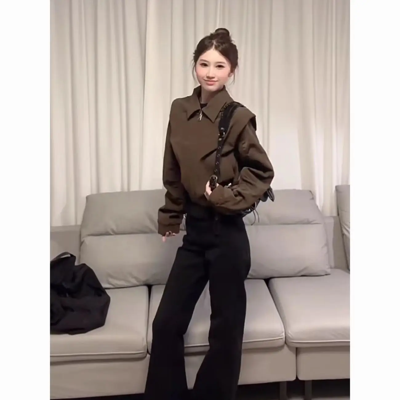 

Женские куртки, элегантные подростковые треккинговые крутые студенческие многослойные милые дофаминовые куртки в горошек с пышными кисточками, университетские британские утолщенные куртки