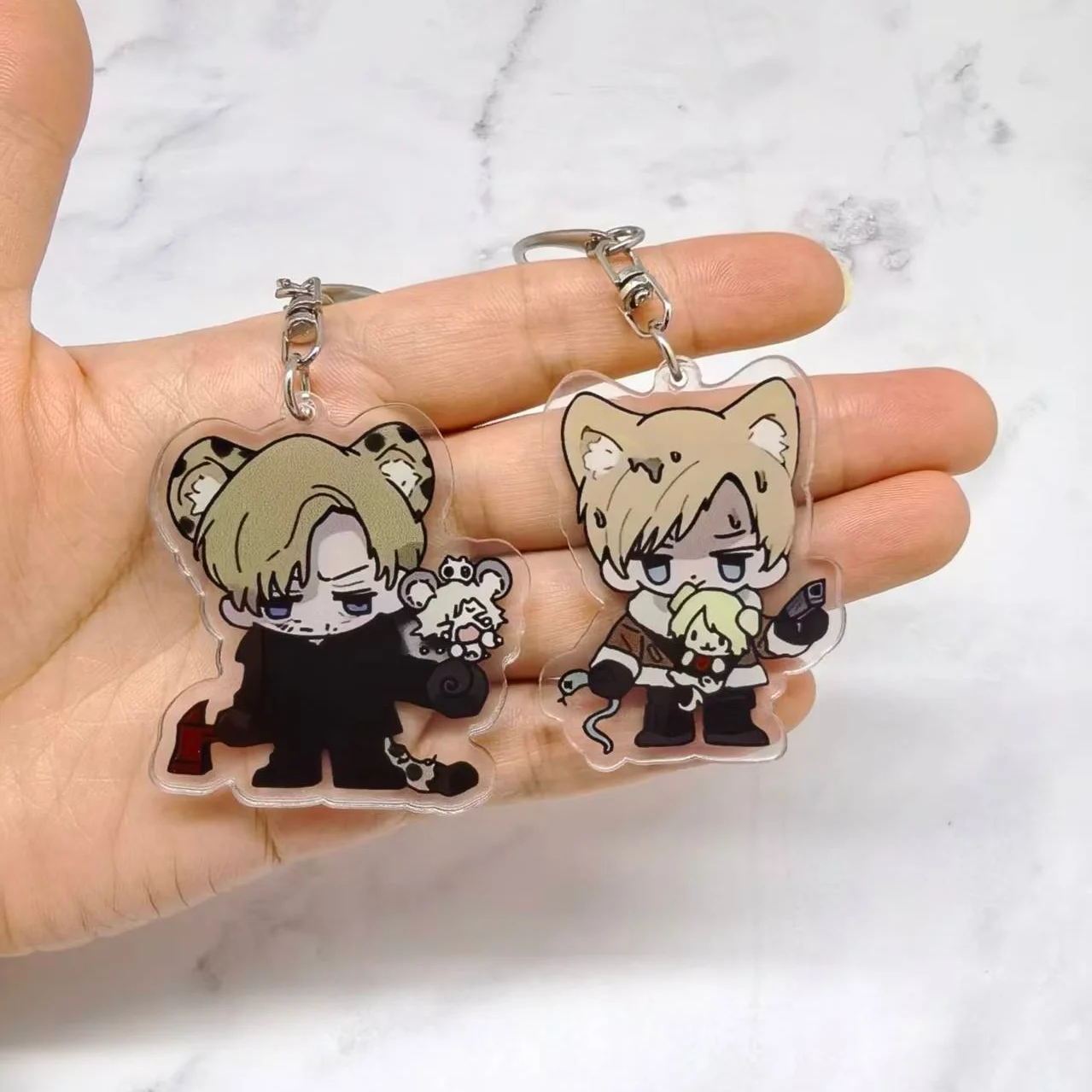 2pcs/set Cute Leon Kennedy Acrylic Keychain Q Version Game Character Keyring Backpack Pendant Decor  Accessories Fans Gift