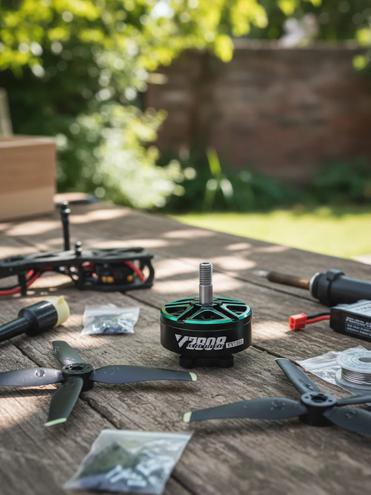 

T-MOTOR V2080 ELOX Series FPV Motor 1300KV 1500KV 1950KV High Torque Brushless Motor for Professional Drone Racing Competition