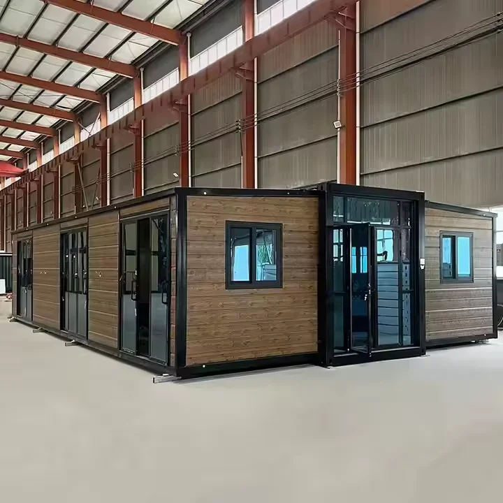 Yacht style floating boat prefabricated container hotel modular home mobile homeready house for mobile housing