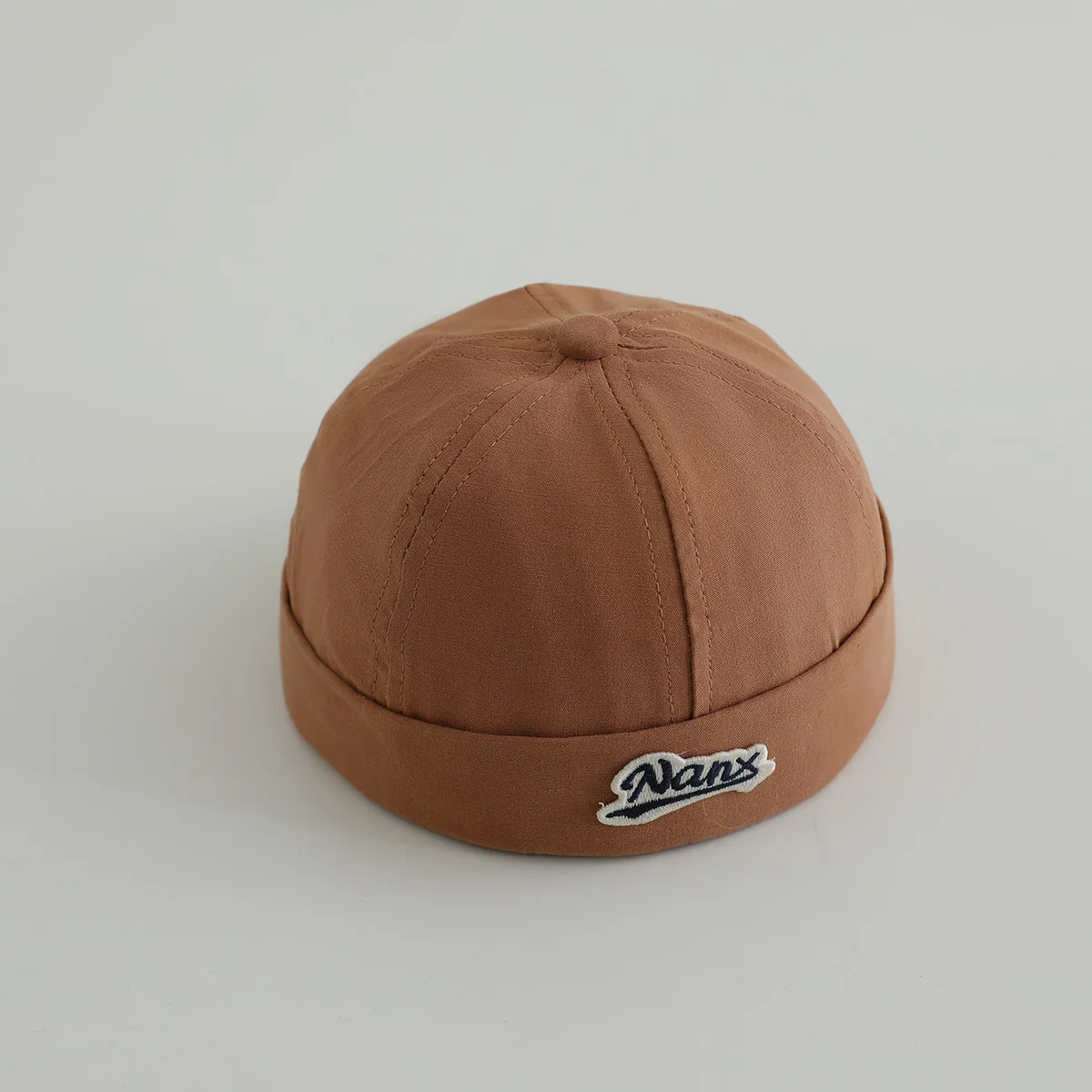 2025 ฤดูใบไม้ผลิฤดูร้อนใหม่ Docker หมวกเด็กชายหญิง Brimless หมวกเย็บปักถักร้อยหมวกน่ารัก