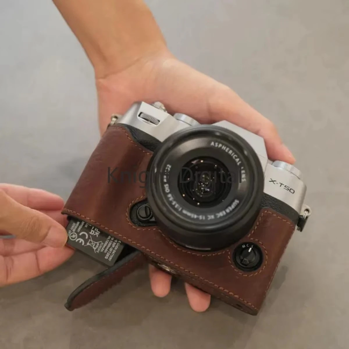 Genuine Real Leather Camera Bag Insert Handmade Pouch Case Protect Cover Sheath Grip For Fuji Fujifilm XT50 X-T50