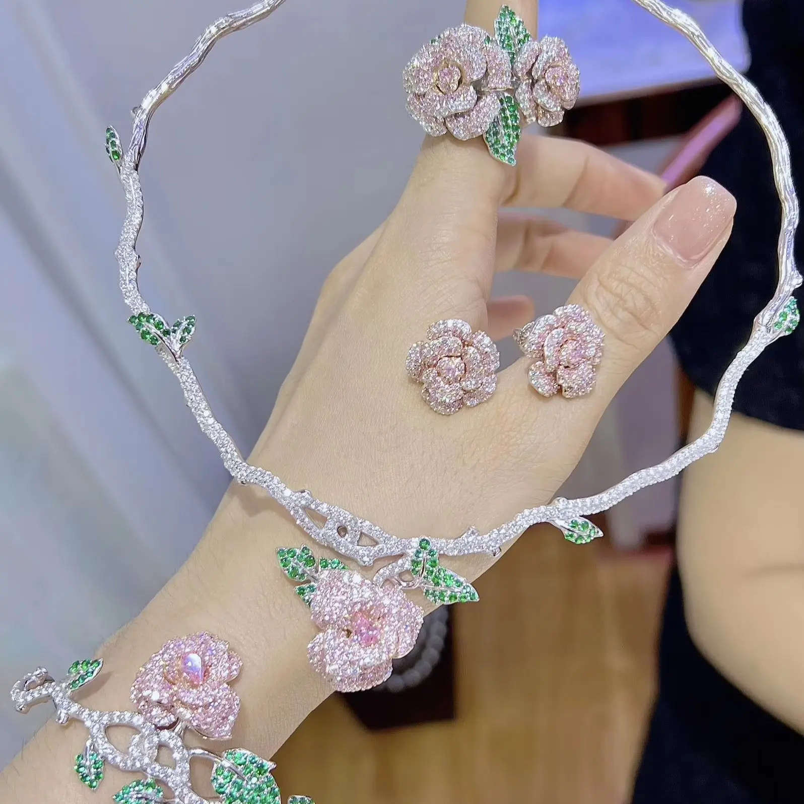 BELLUX Luxury Flower Design Choker Bracelet Earring Ring Jewelry 925 Silver Gold Plated Party Banquet Jewelry Set