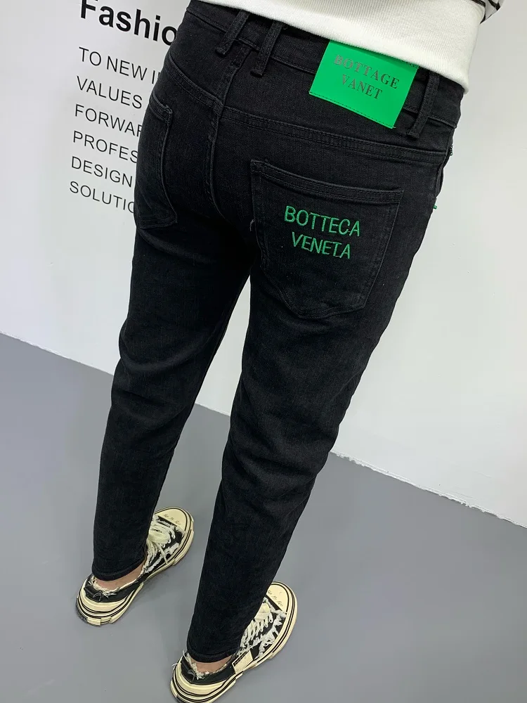 

Summer 2023 Men's Pure Bla Embroidered Slim Fit Jeans Elastic Trendy Faion Small Foot Nine Points Cotton Stretch Denim