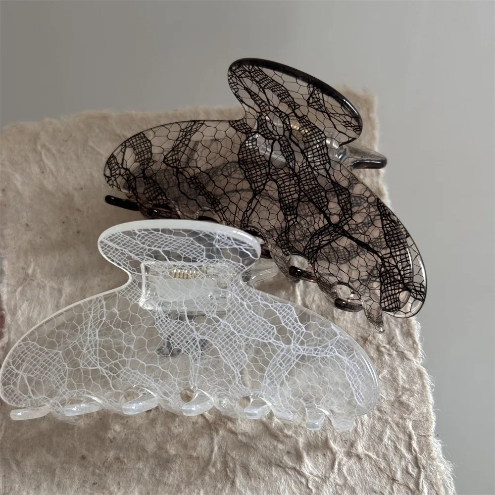 Pince à cheveux à motif dentelle, taille moyenne, sophistiquée, parfaite pour une coiffure mi-attachée mature. Nouvel accessoire pour cheveux en forme de requin.