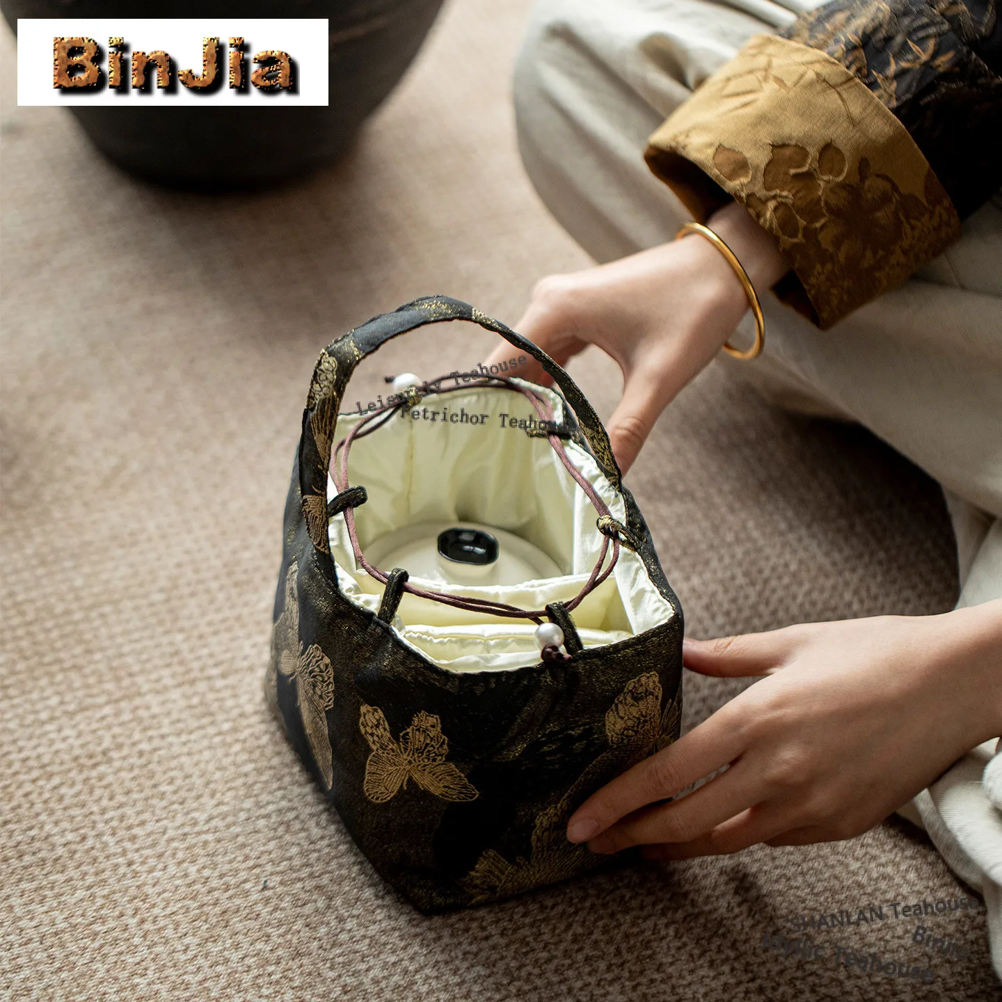Fabric Portable Beam Mouth Tea Cozies Antique Te Tikonf Tea Cozy For Teapot Hand Bag Travel Tea Set Bag Drinkware Accessories