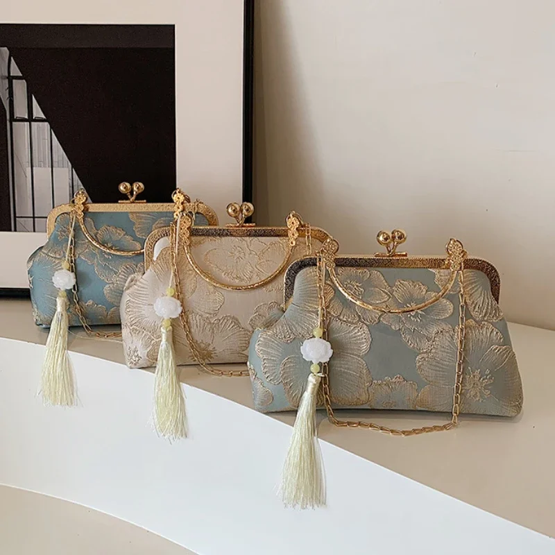 

Evening Clutch Chinese Style Embroidered Shoulder Bag Elegant Handbag Retro Small Square Bag Wedding Party Luxury Designer Women