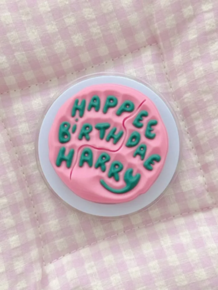 

Милый розовый магнитный держатель с английской буквой, ручка Tok Griptok, подставка для телефона, поддержка IPhone 17, для Pad Magsafe Smart Tok