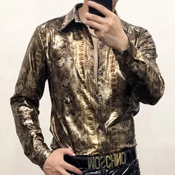 Camisa con estampado de serpiente dorada para hombre, camisa Sexy de Boutique con estampado de leopardo, Cara de alto brillo, ajustada, gran club nocturno, Comercio Exterior Europeo