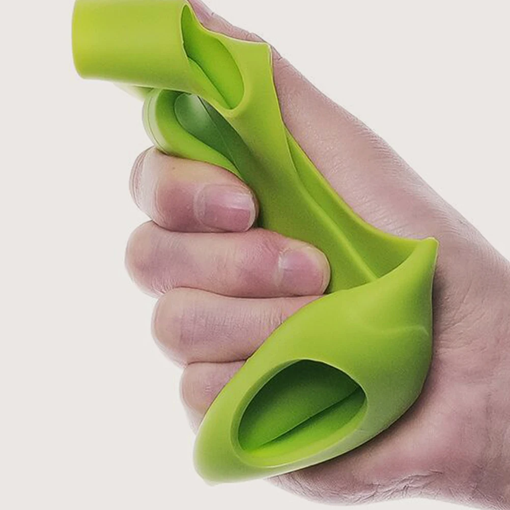 

2 pcs Silicone Scald Milk Feeding Sleeve Green Color Milk Protector Silicone Bottle Cover Infant Bottle Cover