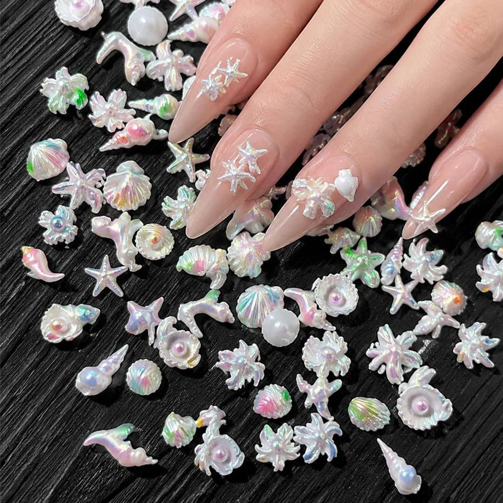50Pcs Pretty Holographic Sea Shells Nail Charms Mixed Sparkling Nail Decor Sweet Seashell Fantasy Nail Supplies