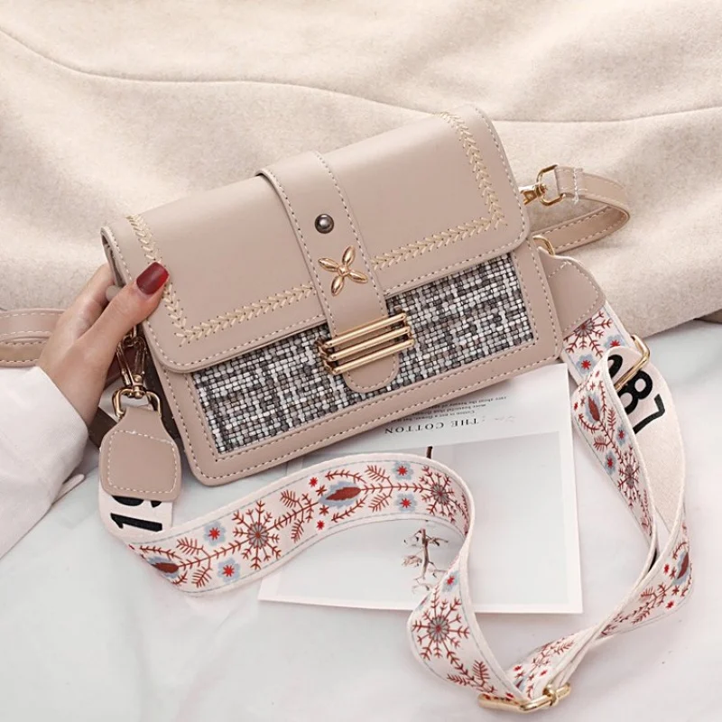 

Structured Leather First Aid Bag For Ladies With Vintage Design And Modern Functional Elegance