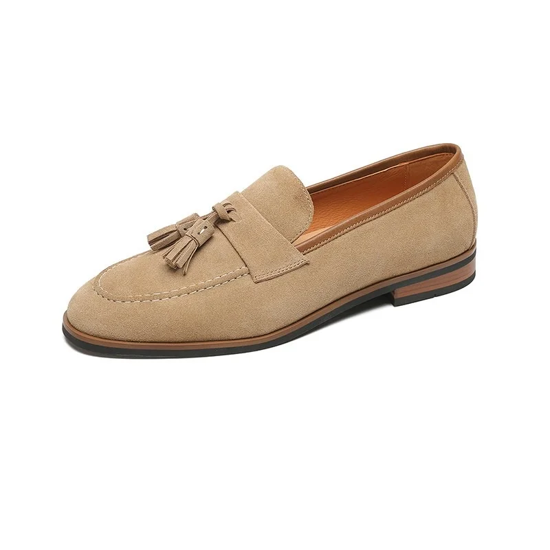 

Дизайнерские модные лоферы-слипоны с кисточками из замши для мужчин: деловые, повседневные, для офиса, свадьбы, трендовые оксфорды