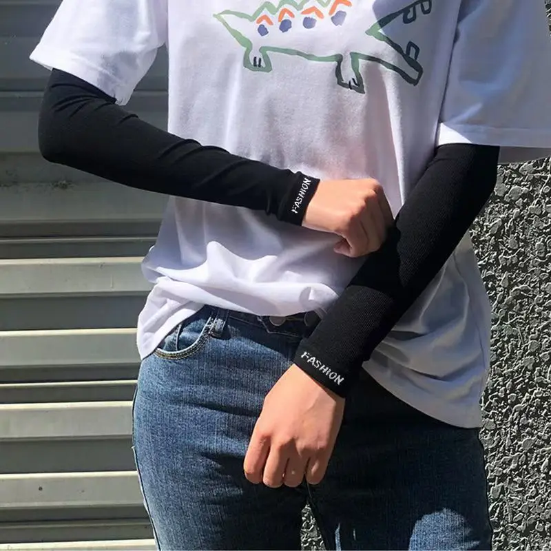 Maniche di protezione solare Maniche di ghiaccio sottili estive Corsa e ciclismo Guida Maniche da braccio in seta di ghiaccio Guanti anti-Uv per uomo e donna