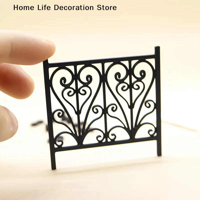 【H】DollHouse Carved Fence Guardrail Miniature Model DIY Scene Ornaments And Photography Props Micro Landscape Home Decor