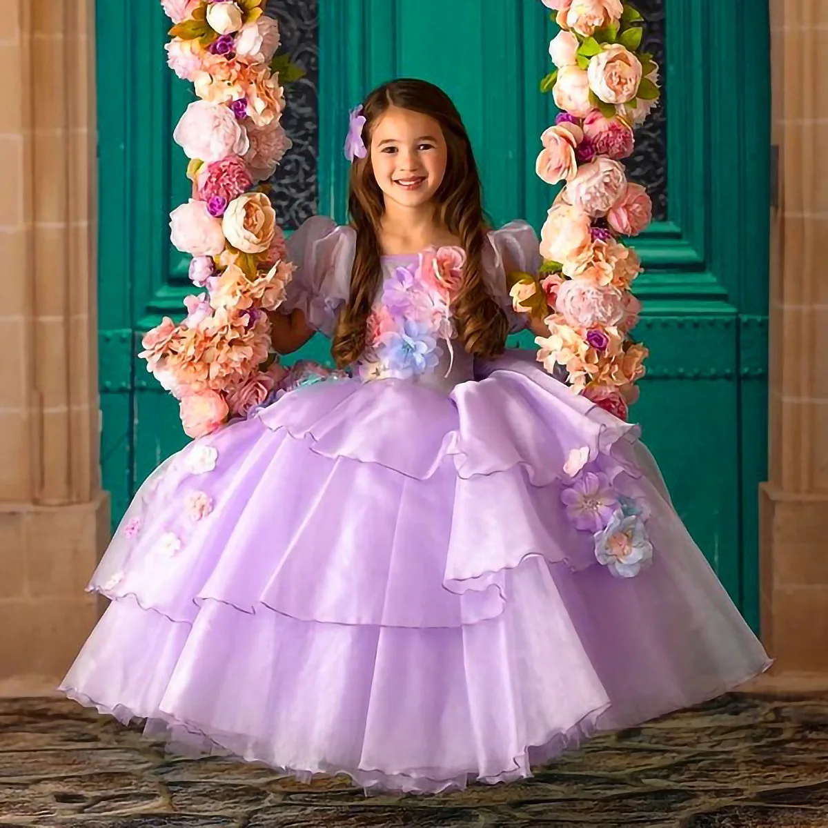 

Luxury 2022 Halloween Kids Backless Puff Sleeves Encanto Dress for Girls Flowers Cake Tutu Tiered Lsabela Party Cosplay Costume