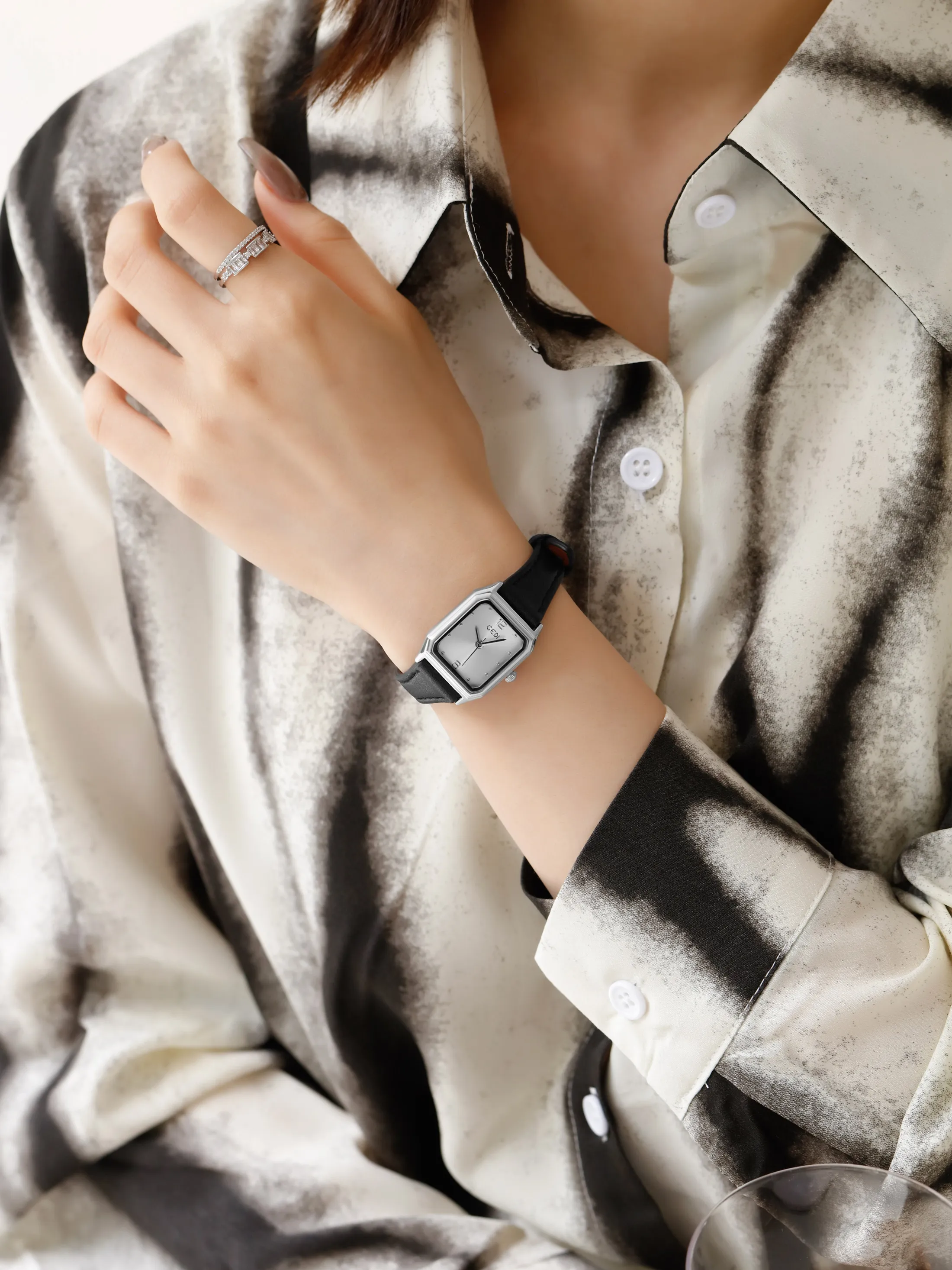 New Women'S Watch, Student Style, Minimalist Design, High-End Feel, Square Dial, Luxury Watch For Women, Perfect As A Gift.