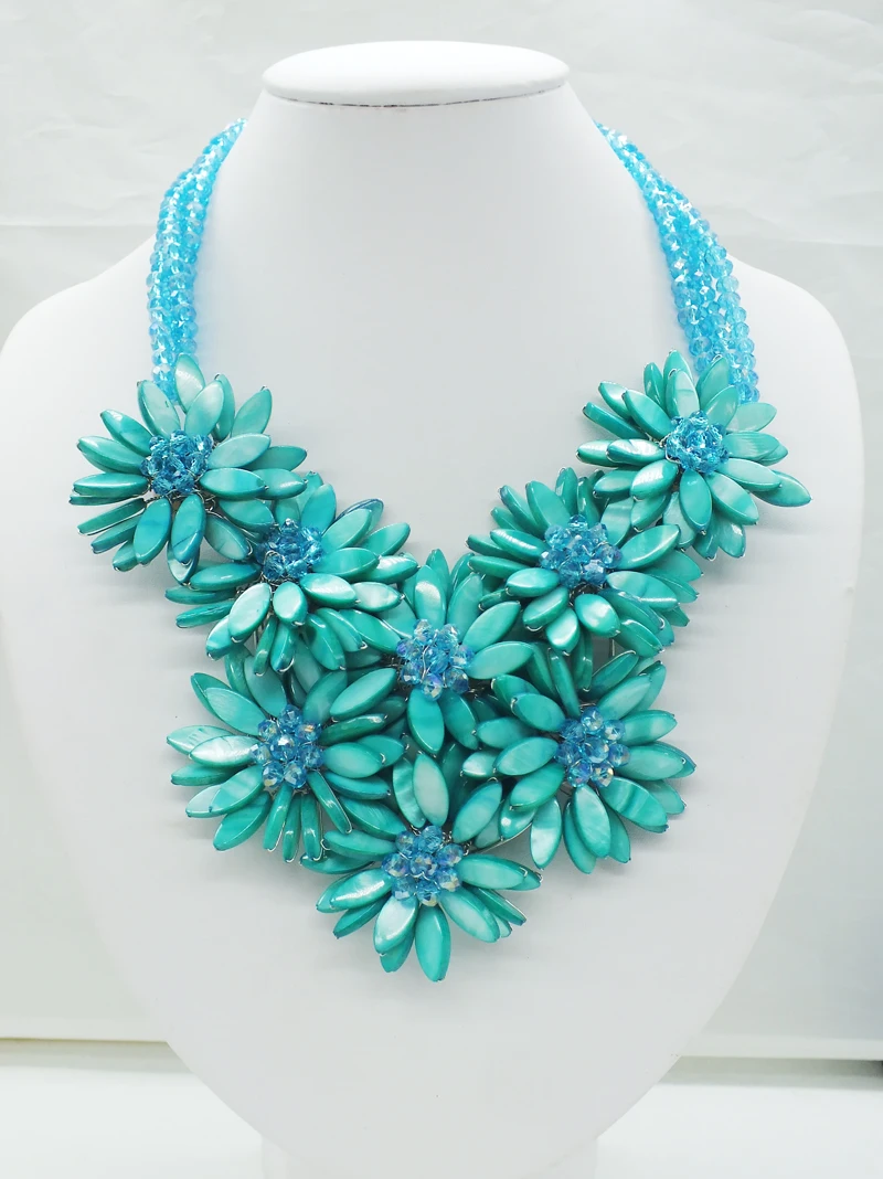 Excellent  !  Shell   Flower Necklace 20