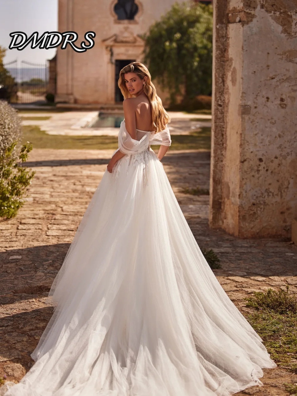 Stylish Off the Shoulder Bridal Dresses Sexy Sleeveless Lace Wedding Dress Romantic A-Line Floor-length Dress Vestidos De Novia