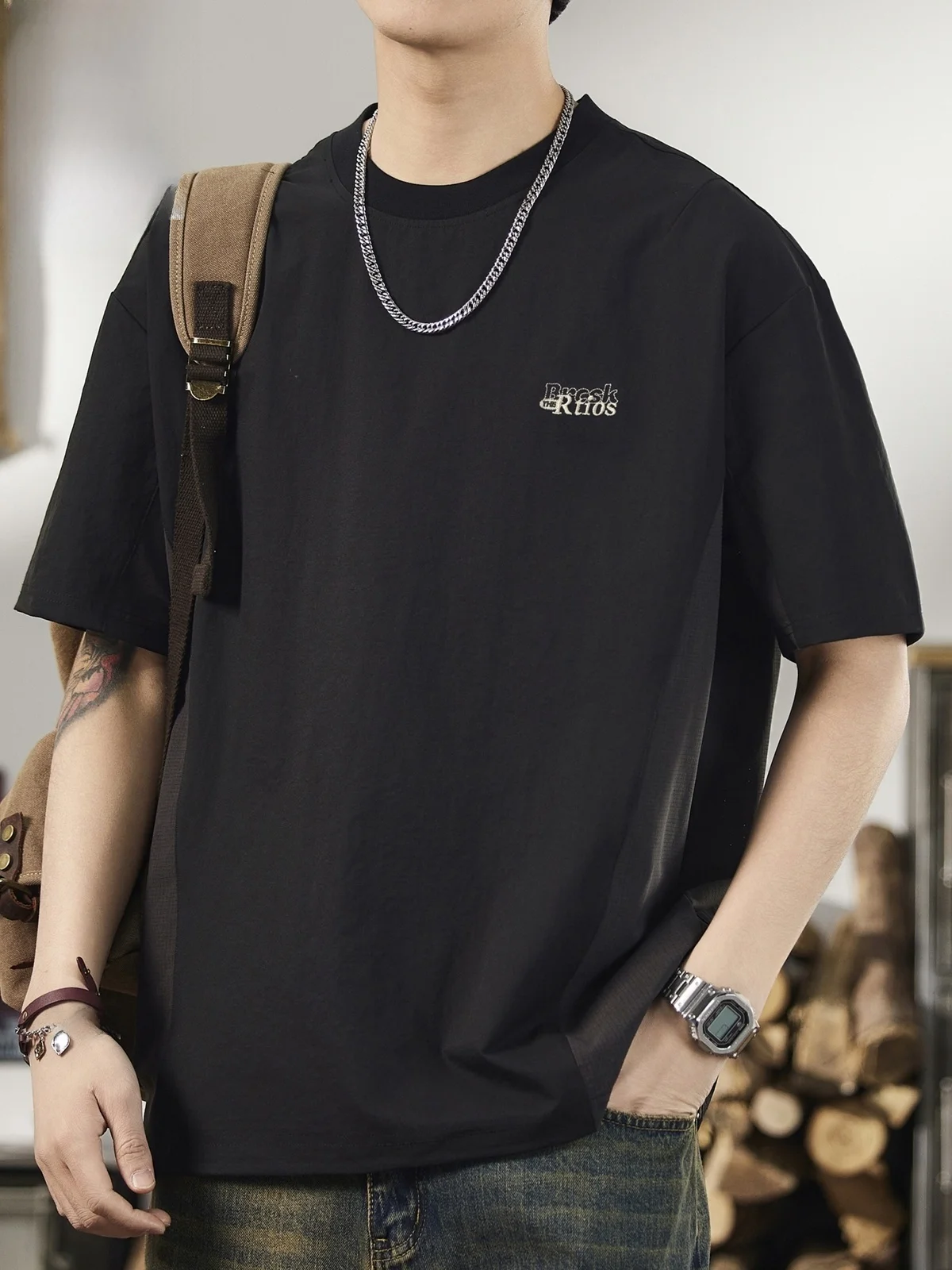 

Мужская футболка с коротким рукавом, свободного кроя, повседневная, универсальная, летняя, модная, брендовая, из полиэстера, с круглым вырезом.