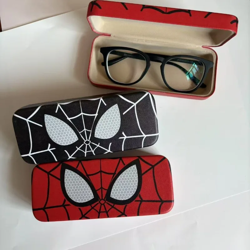 

Marvel Spider-Man Eyewear Cases Superhero Portable High-quality Appearance of Nearsighted Glasses Sunglasses Glasses Case Gift