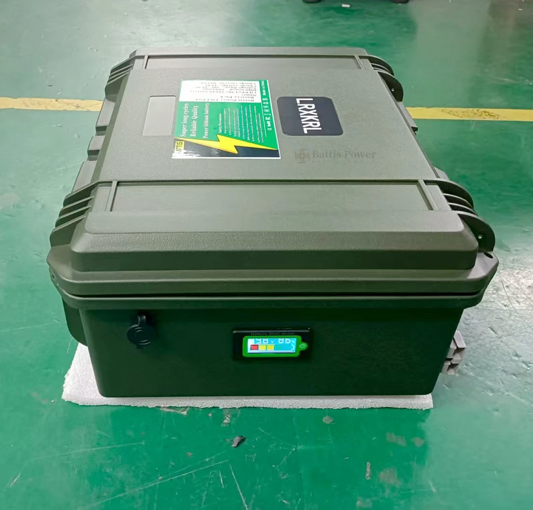 

Водонепроницаемый кейс для аккумулятора Lifepo4 36V 150ah 100ah, с защитой IP67 от воды и ударов, подходит для использования на открытом воздухе при необходимости.