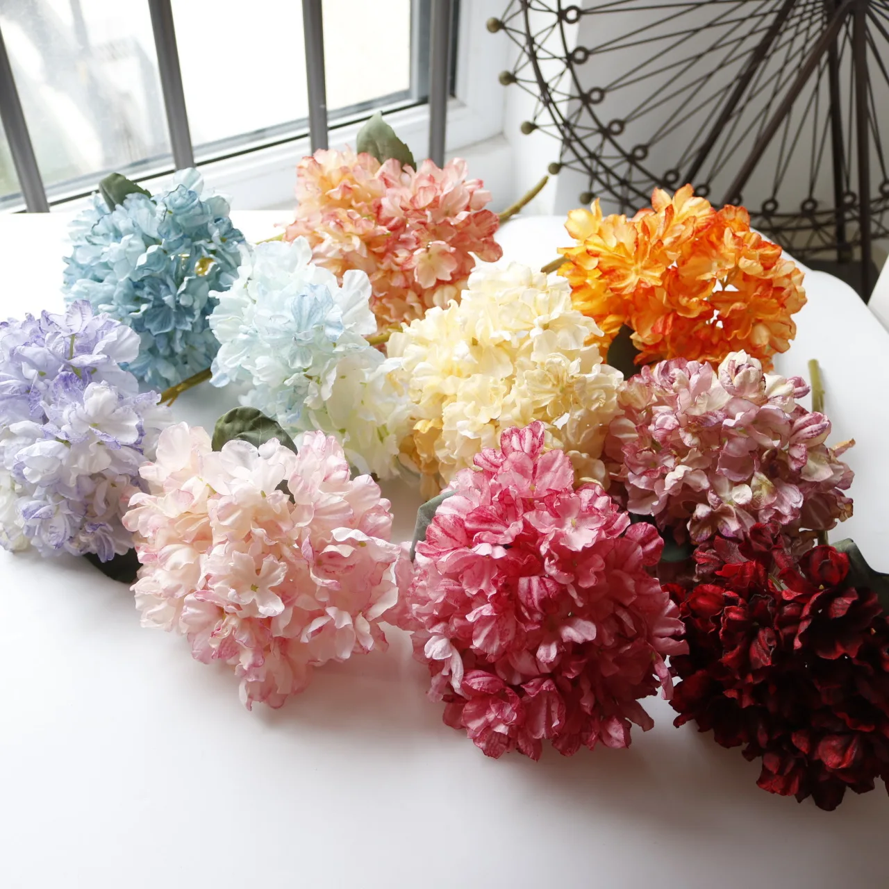 

3pcs Vintage Embroidered Ball Simulation Flower Oil Painting Color Coral Hydrangea Home Decoration Wedding Photography Props