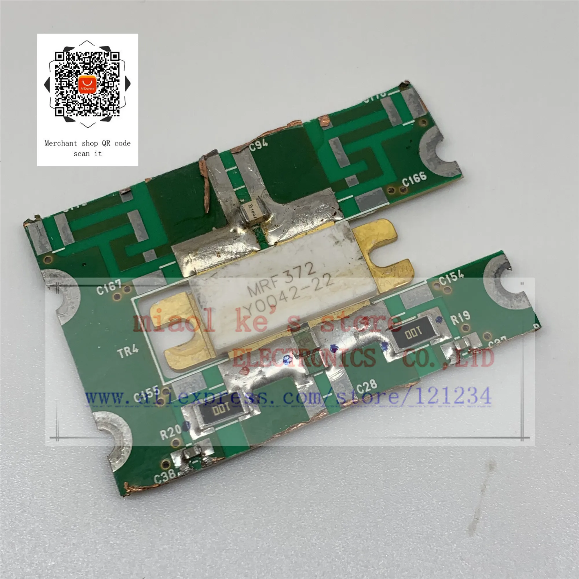 MRF372 MRF372R3 MRF372R5 [ 68V 2X500mA 180W 470-860MHz CASE 375G-04 ] -  (With tin)  transistor,with PC board.