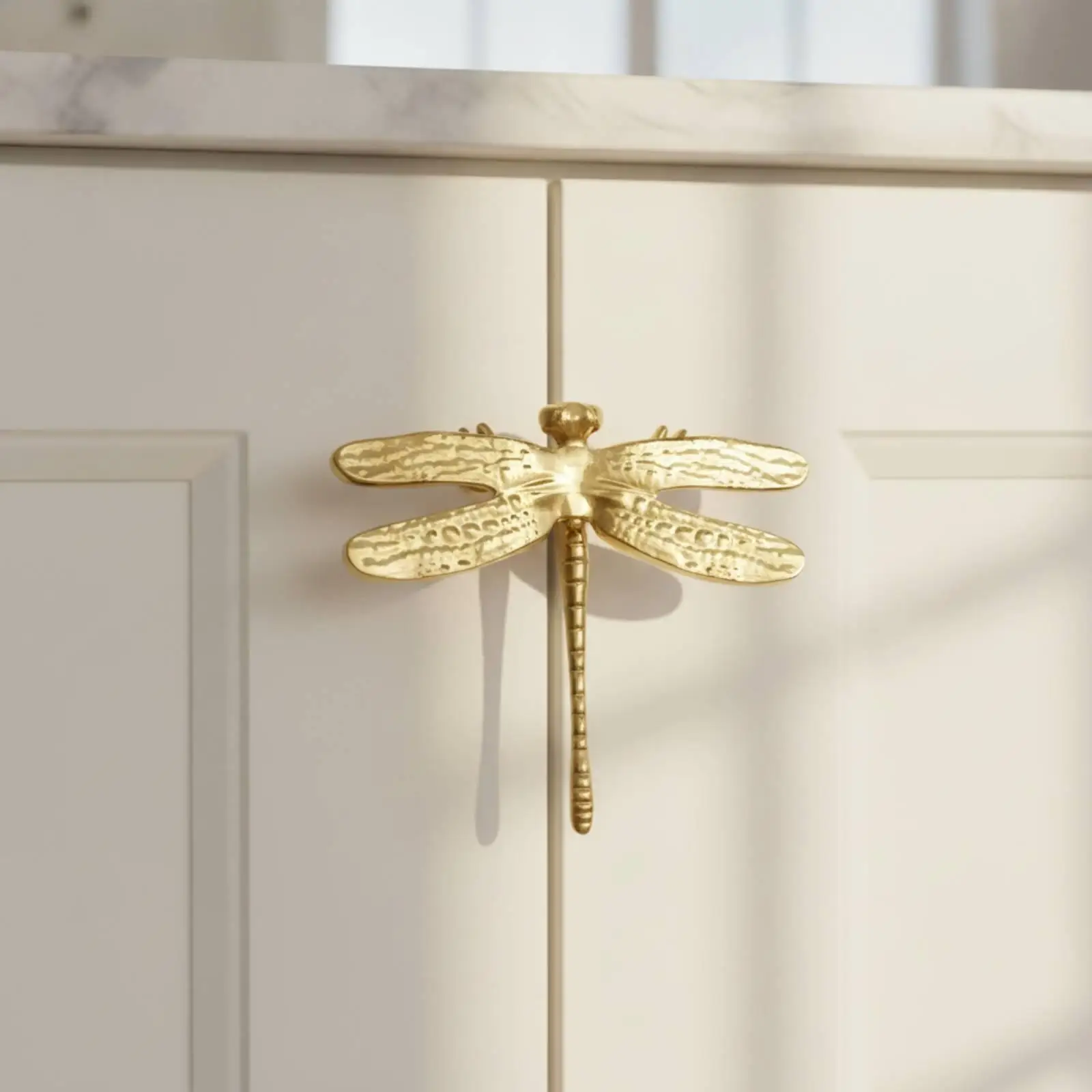 Classic Brass Drawer Pull Handle for Cabinet Dresser Vintage Ornate Wrought Furniture Gold Decorative Hardware Surface Mounted