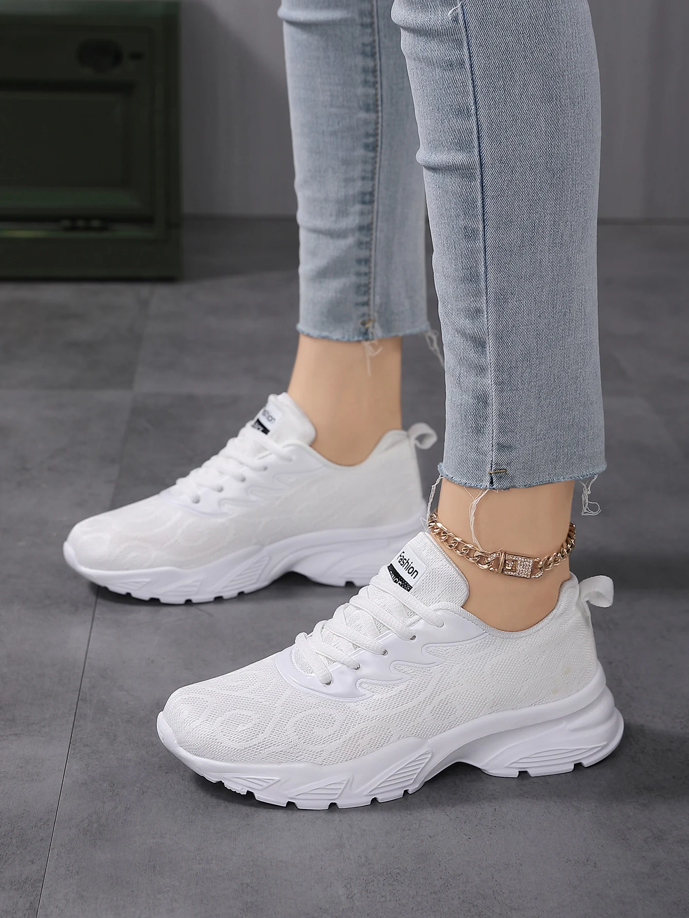 Spring Autumn Mesh Casual Shoes for women Breathable full White sneakers Woman soft soled running shoes Leisure Sports Footwear