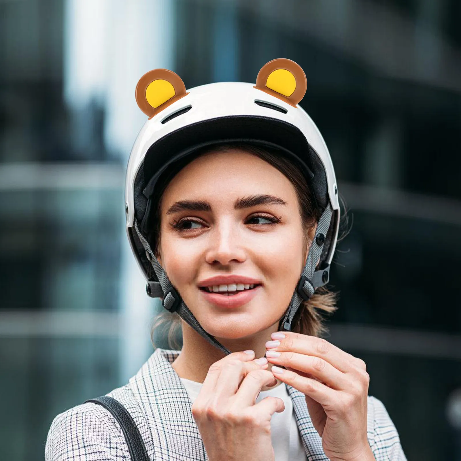 

1Pair Adorable Bear Ear Attachments Stylish Plastic Stickers for Electric Scooter Motorcycle Helmets Easy to Apply Remove