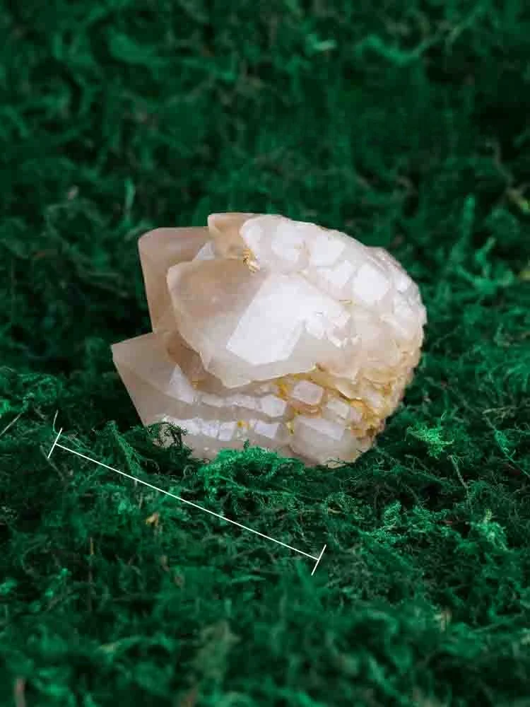 natural-white-crystal-cluster-pineapple-shape-mineral-specimen-pendant-rock-crystal-decorations-for-home-garden-art