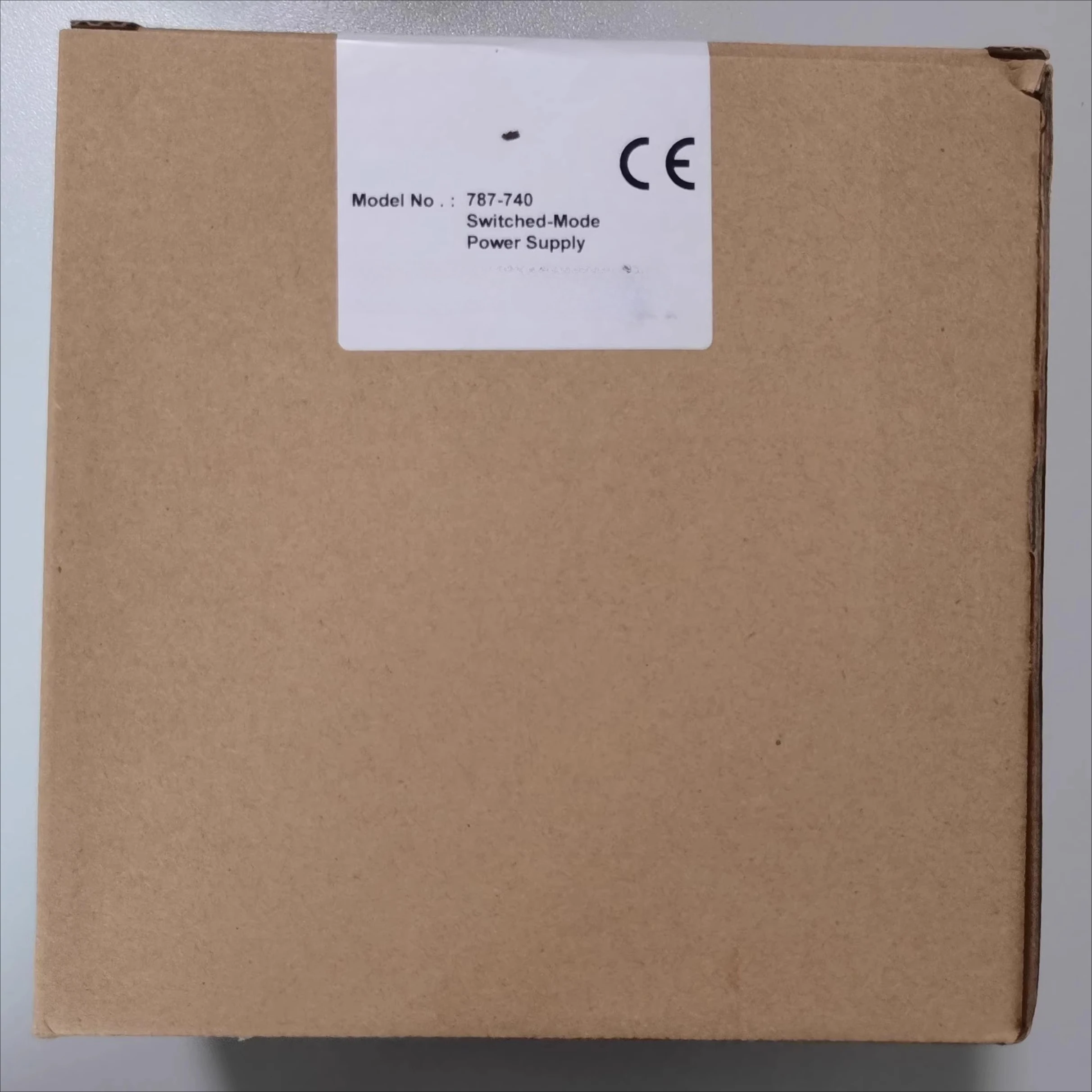 

Германия универсальный регулируемый источник питания 787-740 оригинальный подлинный спот