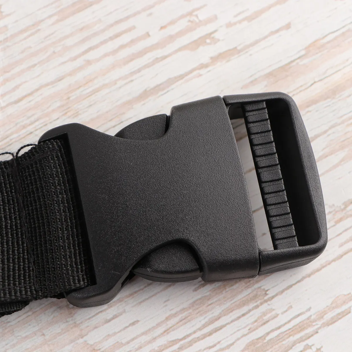 

1Set Fishing Rod Holder Brackets Strong Wear Resistant Adjustable Strap Tackle Carrier Rod Holder