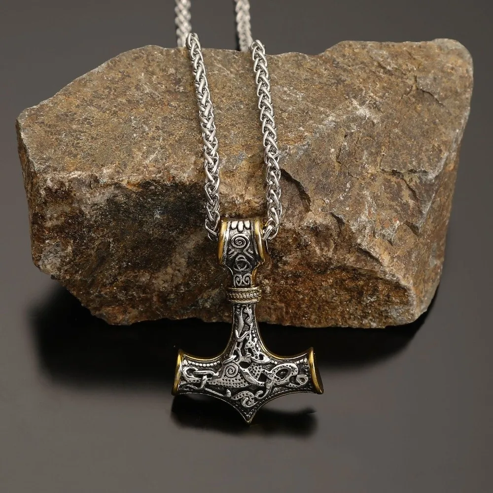 Retro Viking Triangle Knot Design Vegvisir Anchor Punk Rock Jewelry Variety Weapons Style Chain Pendant Men's Pendant for Men