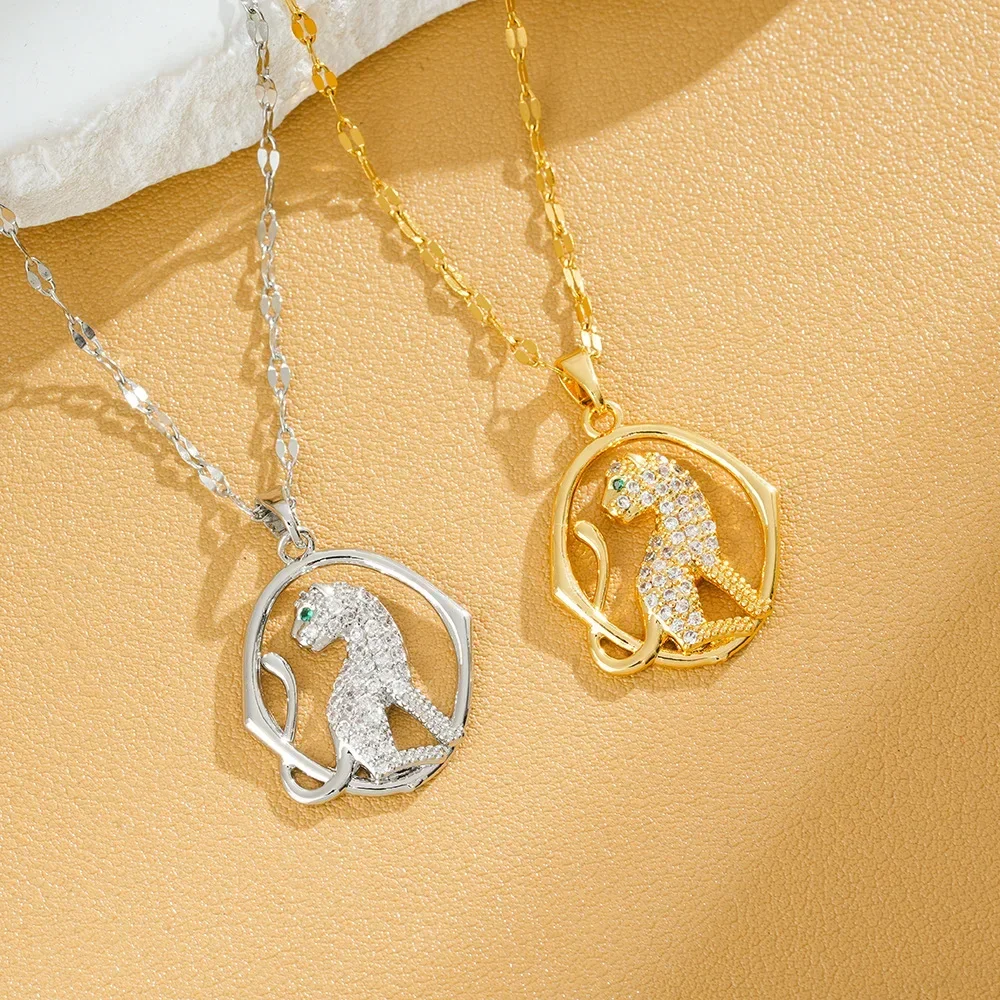 

A niche hip-hop accessory specially designed for women, copper-plated 18K gold, zircon gold
