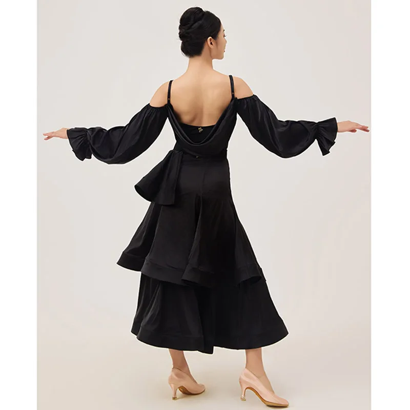 ชุดเต้นรำสมัยใหม่สำหรับผู้หญิง ชุดเต้นรำมาตรฐานระดับชาติ เสื้อเปิดไหล่ กระโปรง ชุดเต้นรำชาช่า ชุดแสดงเต้นบอลรูม DN22397