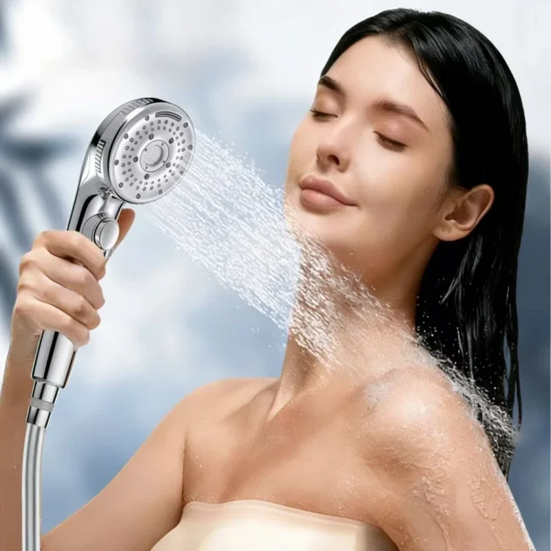 

Japanese micro-bubble dechlorination shower, Korean pressurized beauty one-click water stop handheld shower water-saving shower