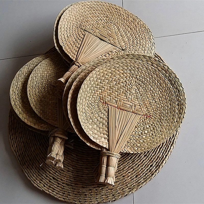 30cm Round Natural Fans, Handicraft Handmade Straw Weaving Fans Summer Hand Fans for Party Supplies Wedding Camping