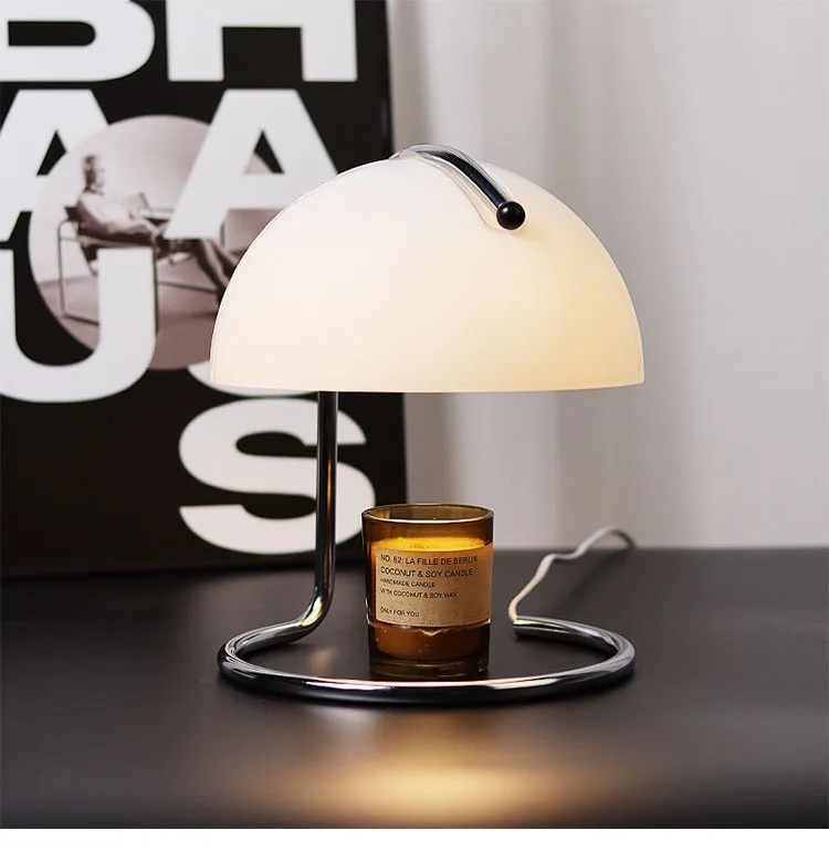 Pudding desk lamp retro Korean bedroom ins style simple Nordic modern bedside lamp medieval creative girl LED light