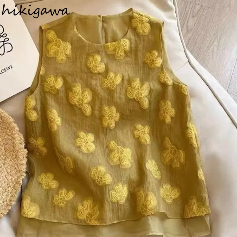 

3D Floral Embroidery Shirts Women Clothing 2025 Blusas Mujer De Moda Sleeveless O-neck Chic Blouses Loose Vintage Blouse Tops