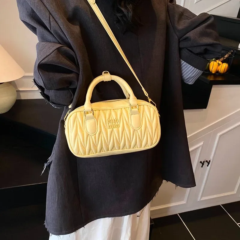 

2025 New Women Shoulder Crossbody Bag, Pillow Square Bag Multi-way Adjustable Strap Casual Handbag for Daily Use​