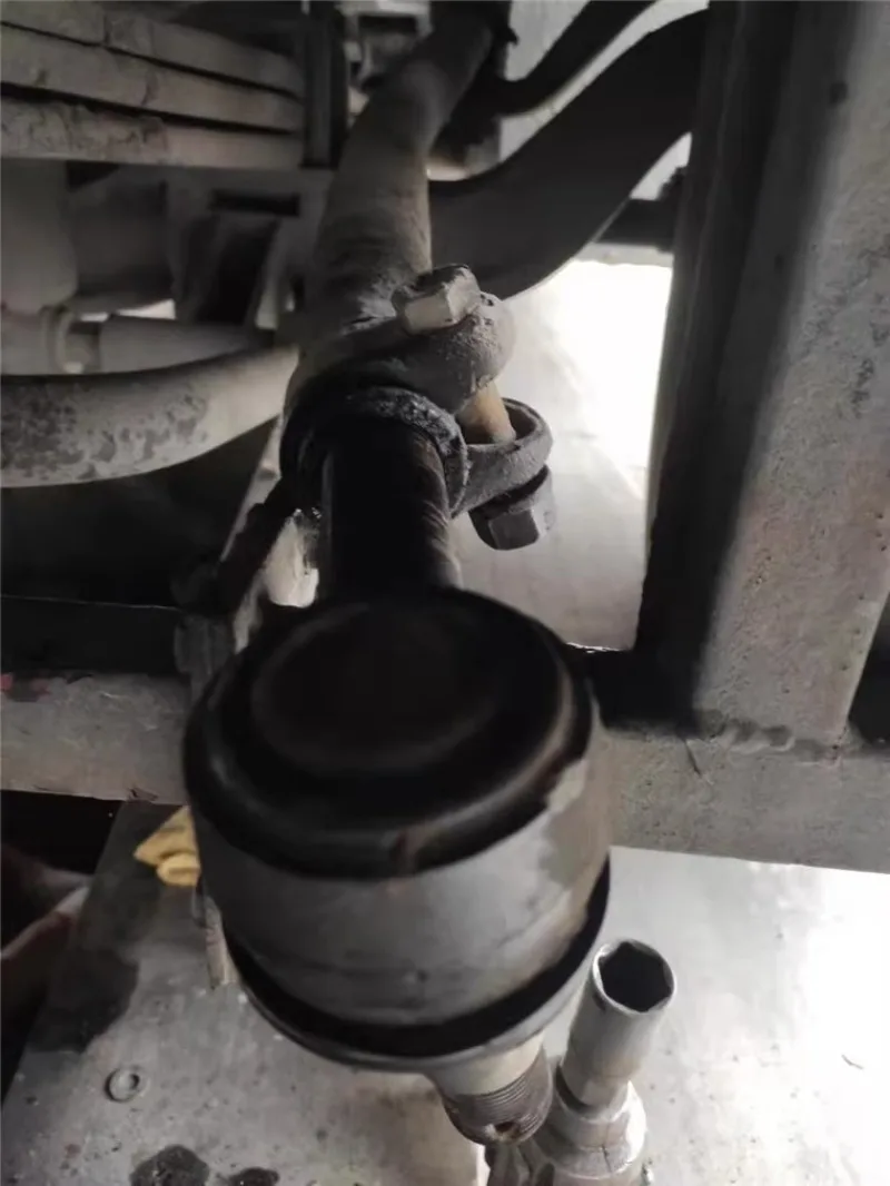 

Applicable to Dajinlong Bus Straight Rod Assembly (One at the Back)