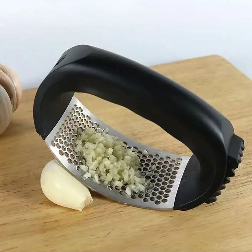 Garlic Press Rocker Stainless Steel Garlic Mincer Garlic Crusher Easy-Squeeze Tool with Peeler and Cleaning Brush for Smashing