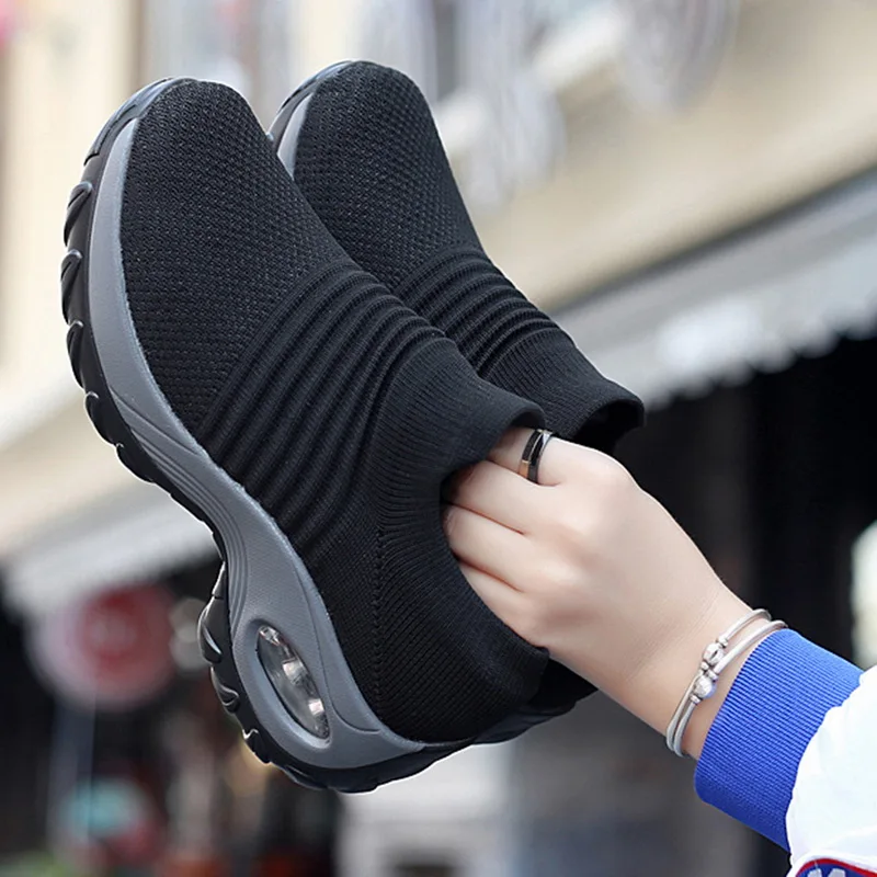 

Women Tennis Shoes Breathable Mesh Height-increasing Slip-on Female Sock Footwear Outdoor Women Sneakers Thick Bottom Platforms