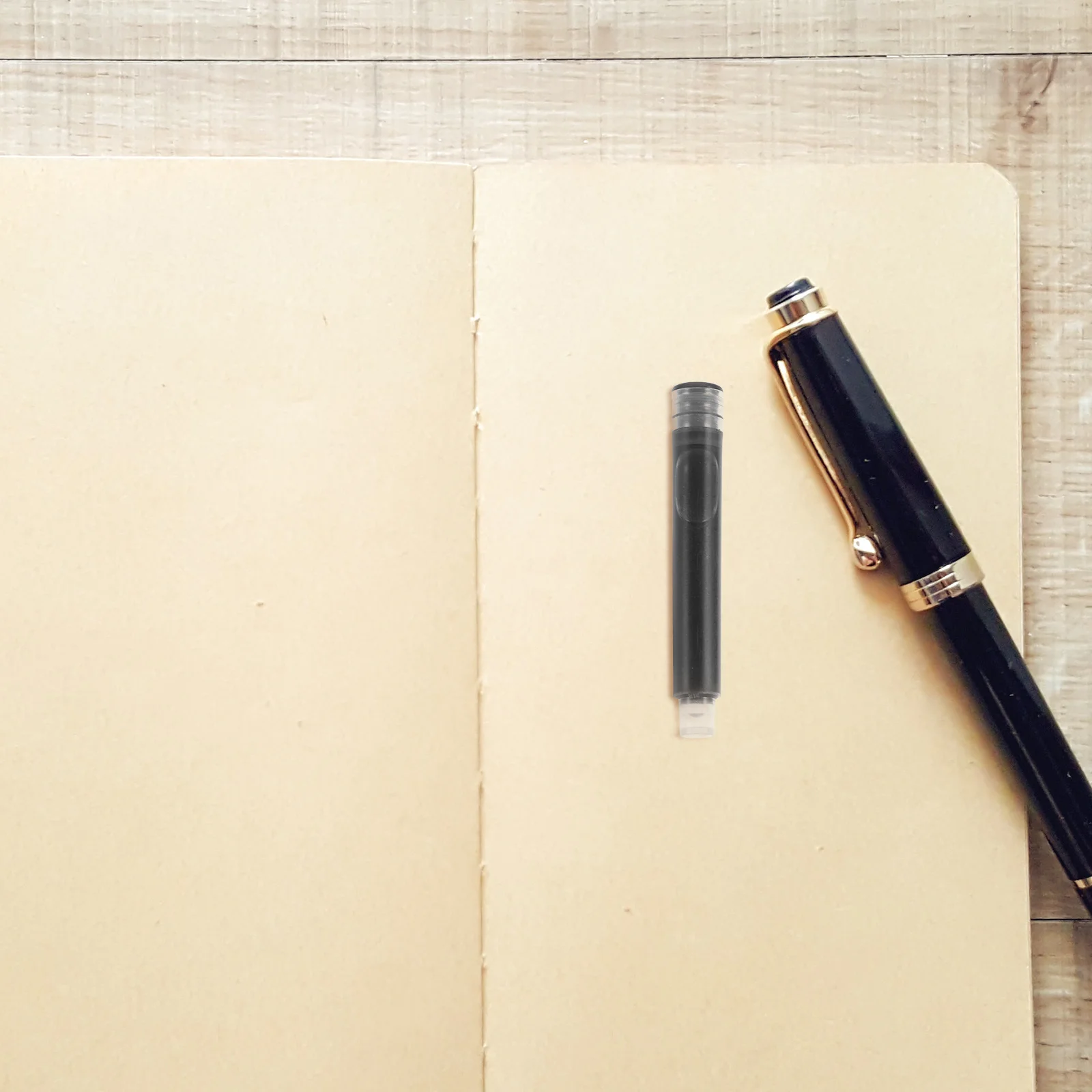 100Pcs Lightweight Compact Fountain Pen Ink Cartridges Smooth Writing for Students Office Supplies Calligraphy Art