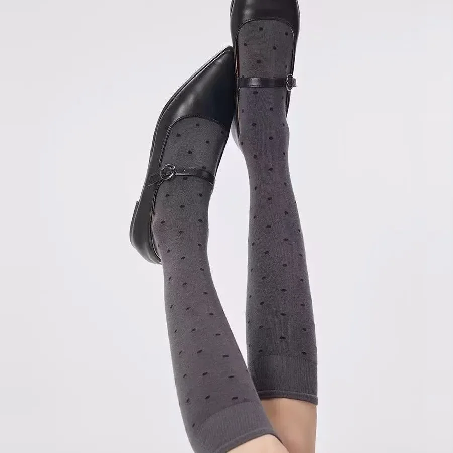 ถุงน่องลายจุดยาว ถุงน่องเซ็กซี่ตาข่ายถัก ถุงน่องสูงถึงเข่า ผู้หญิง ฤดูร้อน ไนลอนบาง โปร่งใส โลลิต้า คาวาอี้